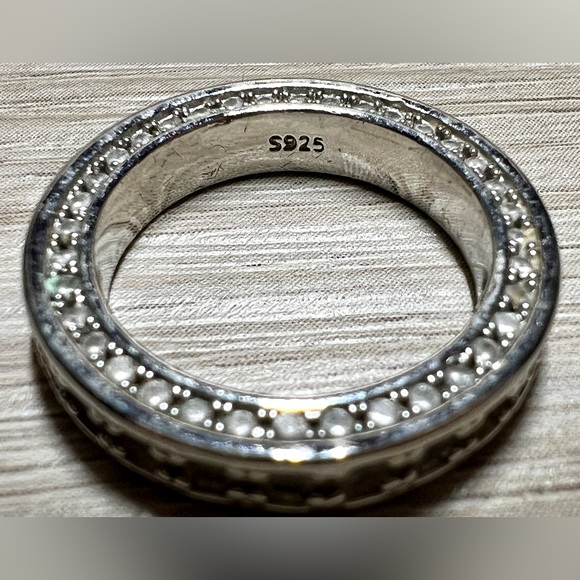 Vintage Double Sided Channel Set Cubic Ziconia Eternity Band Ring, Size 6 - Picture 4 of 8